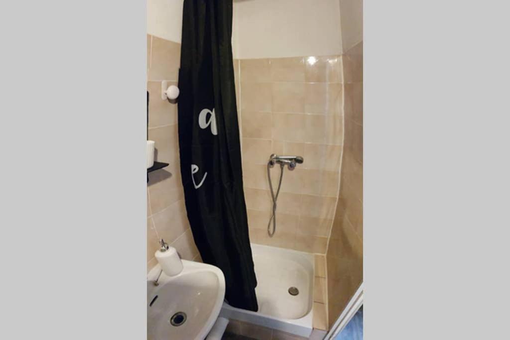 Appartamento Beau F2 Saint-jean D'angely Nizza